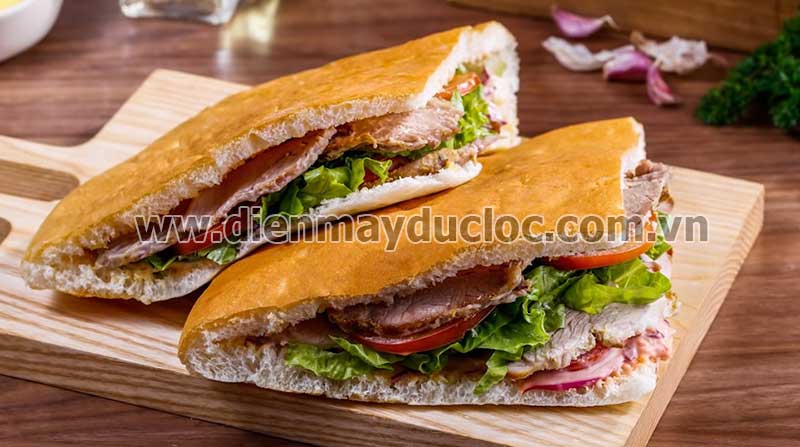 mở xe bánh mì Doner kebab